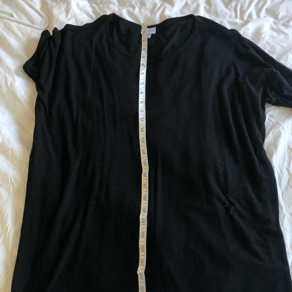 Black lounge t